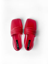 Darla - Red